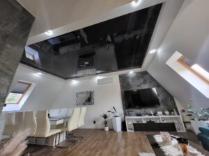 Sufit napinany w salonie Radom Sufit napinany w salonie Radom